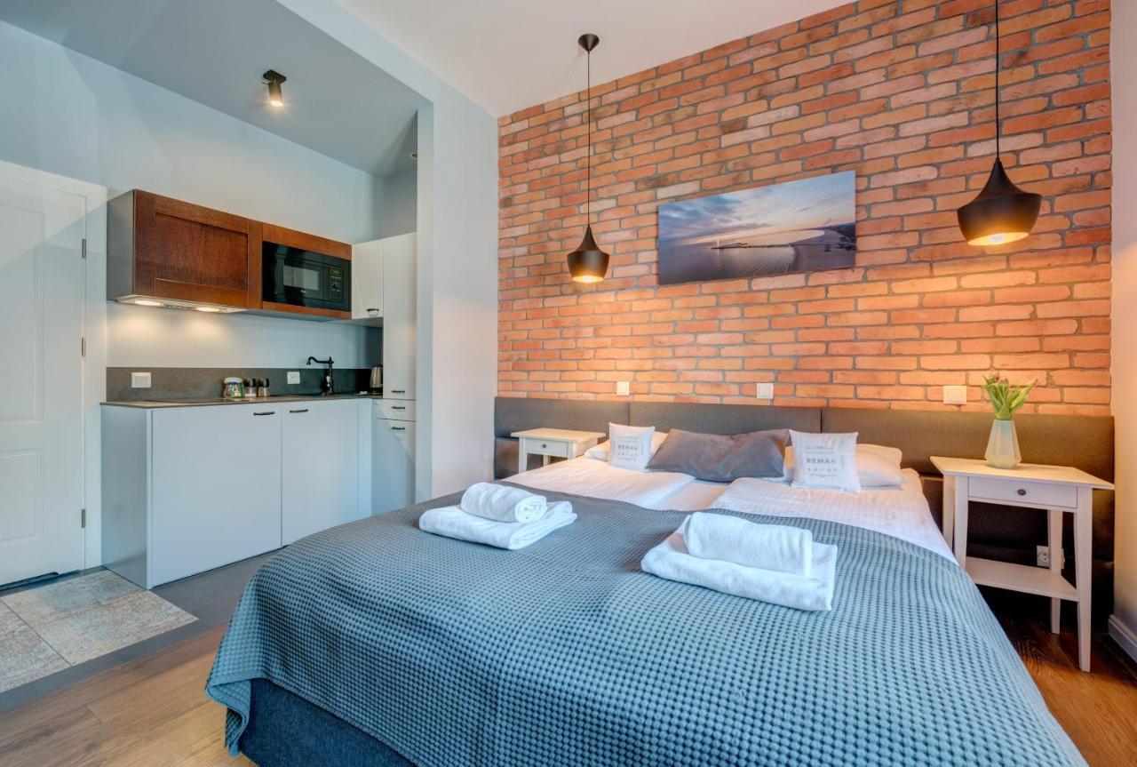 Apartamenty Bema4 소포트 외부 사진